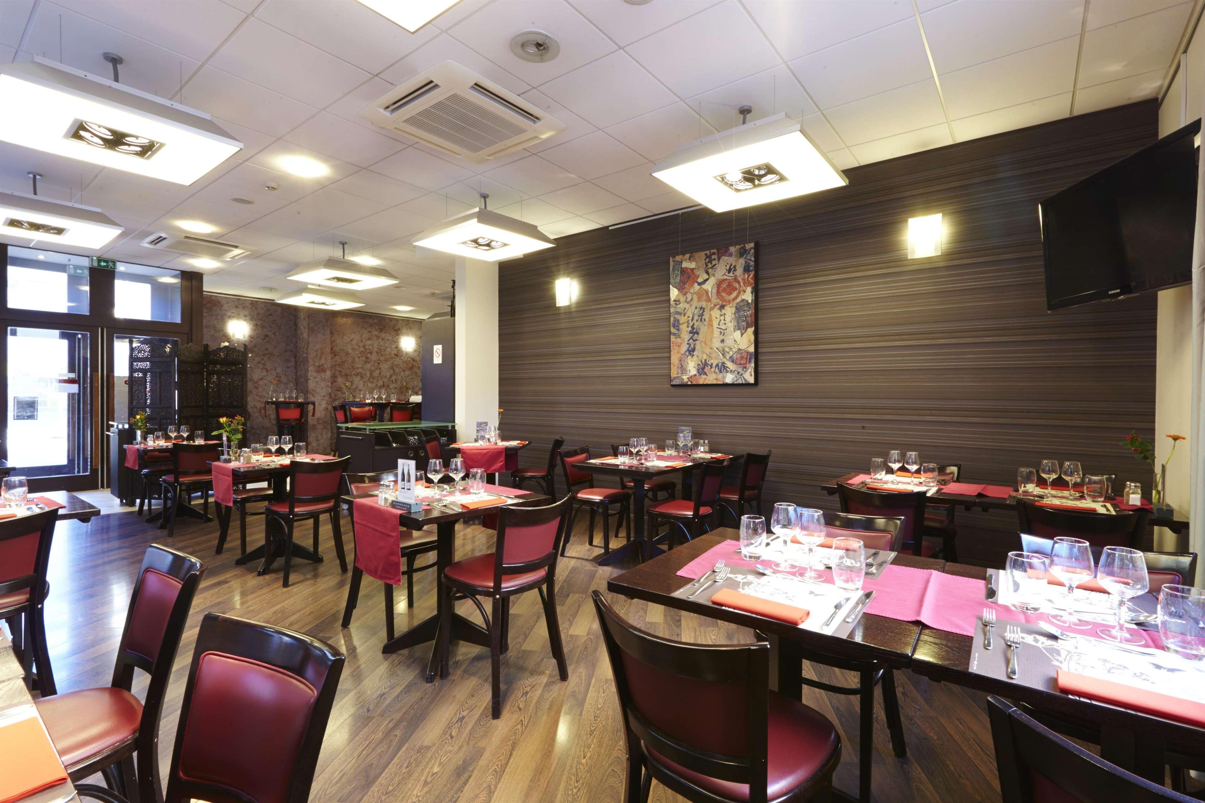 Kyriad Metz Centre - Restaurant Moze Exteriör bild